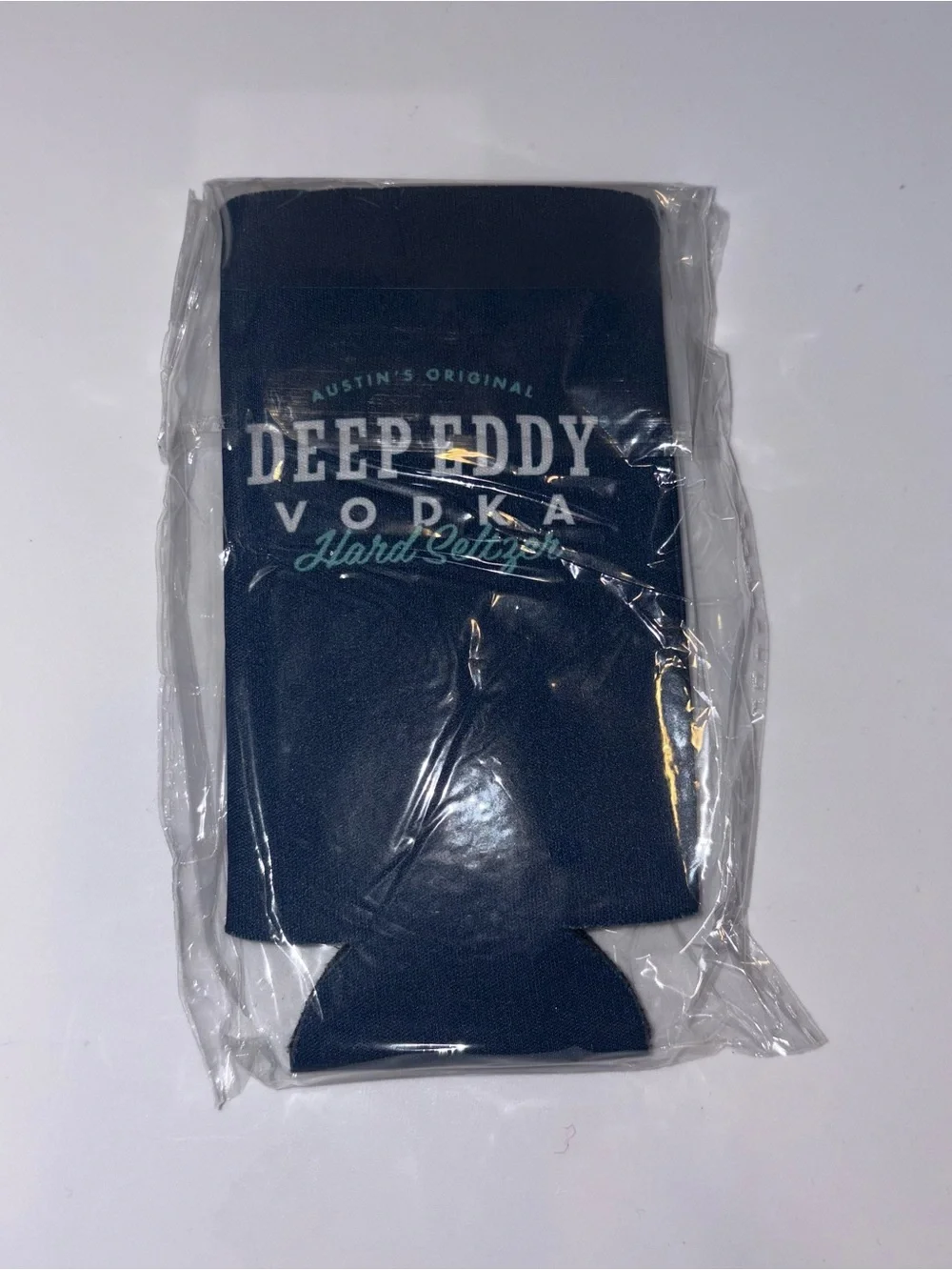 NWT Deep Eddy Vodka Blue Drink Koozie Can Cooler